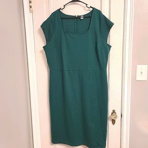 New Old Navy ponte knit fitted sheath dress